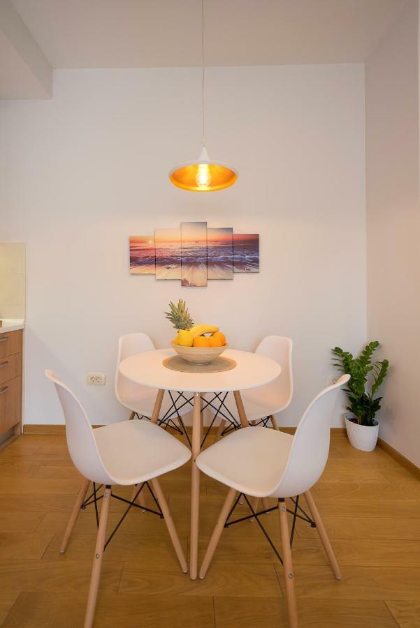 Sunray Apartment Tivat Exterior photo